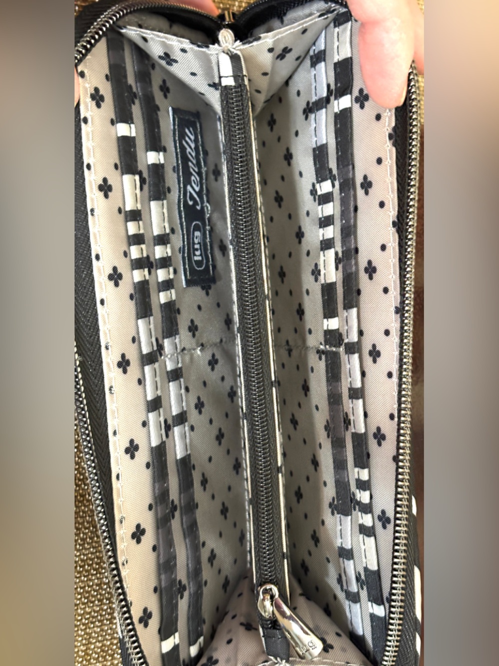 Lug Tendu Slim RFID Wallet. Love Stripe Black. NWT - Picture 4 of 4
